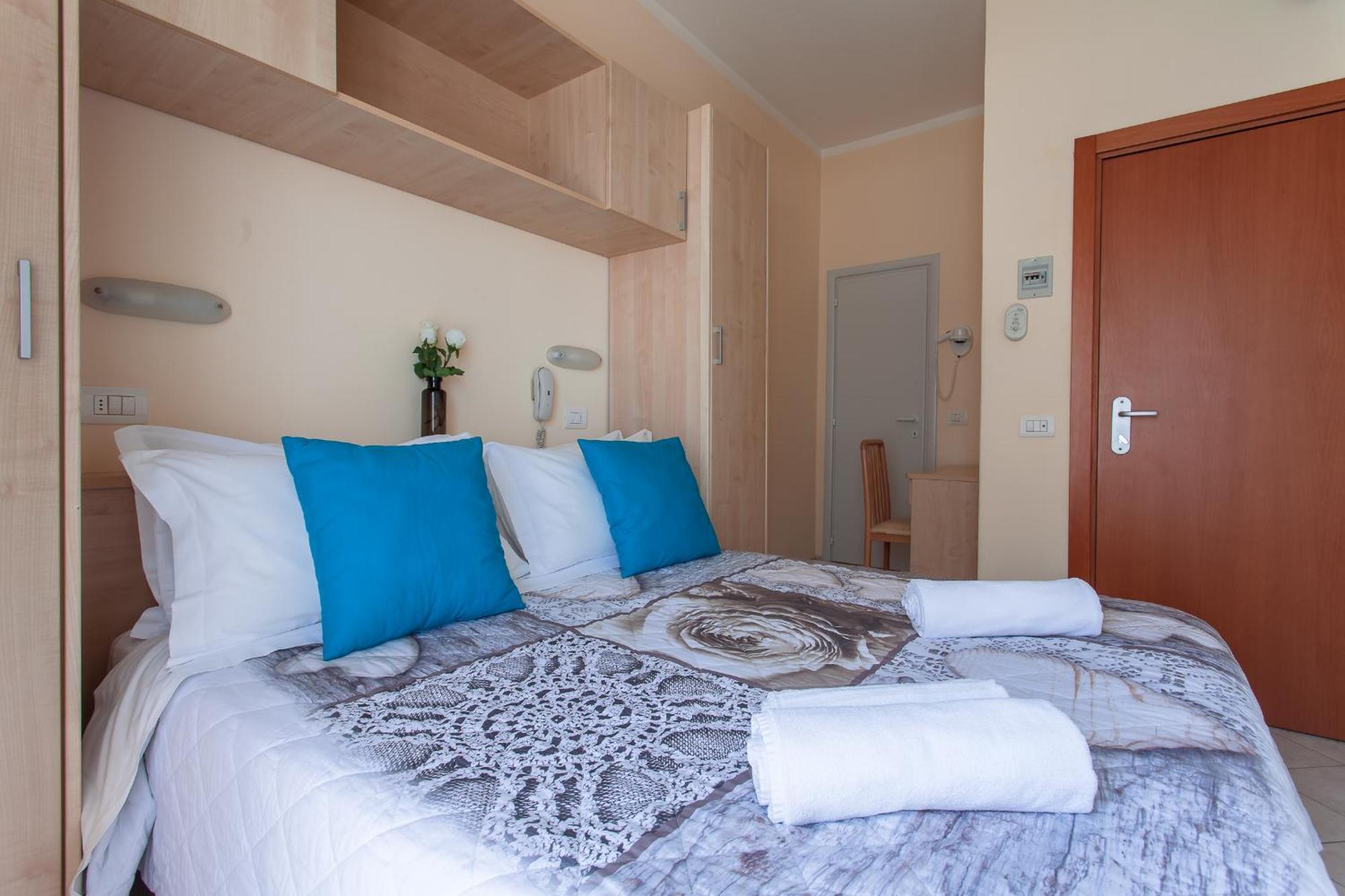Hotel Giove Cesenatico Zimmer foto