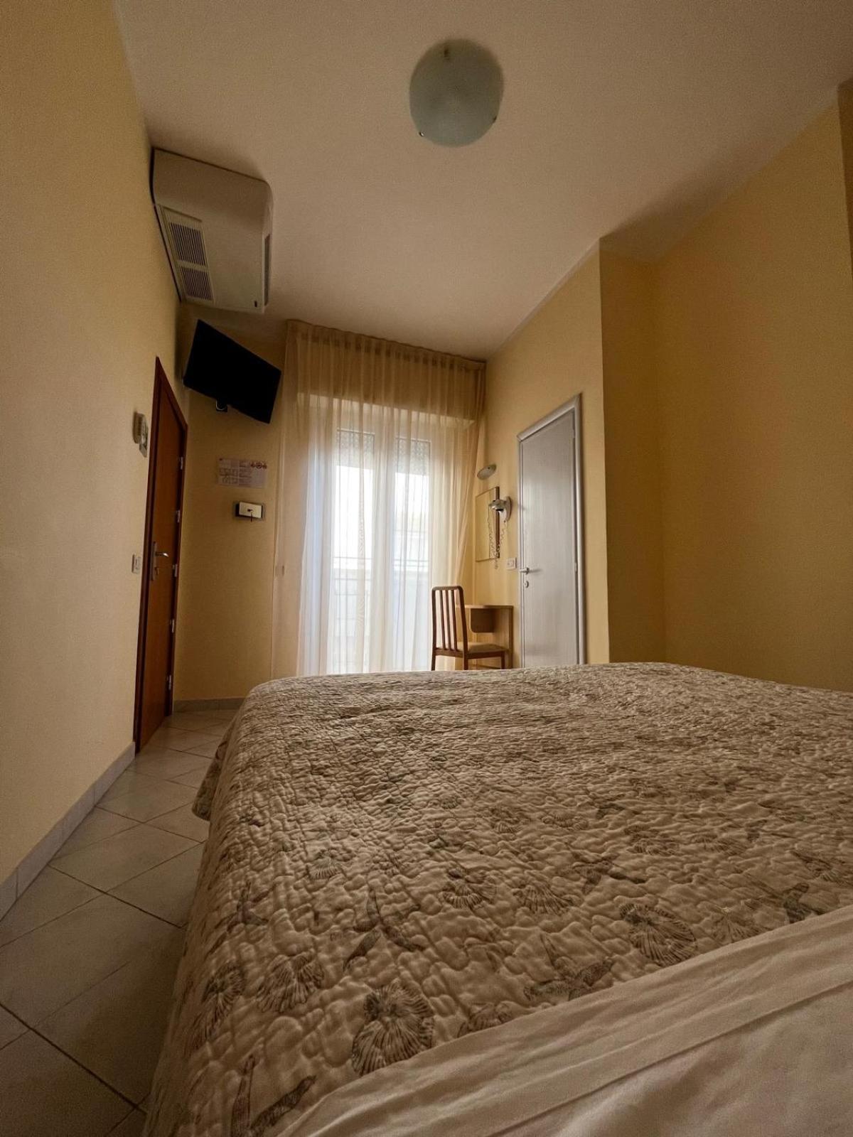 Hotel Giove Cesenatico Exterior foto