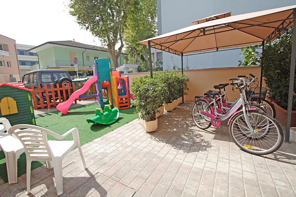 Hotel Giove Cesenatico Exterior foto